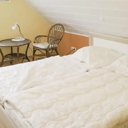 Three-bedroom Holiday In Hébergement de vacances